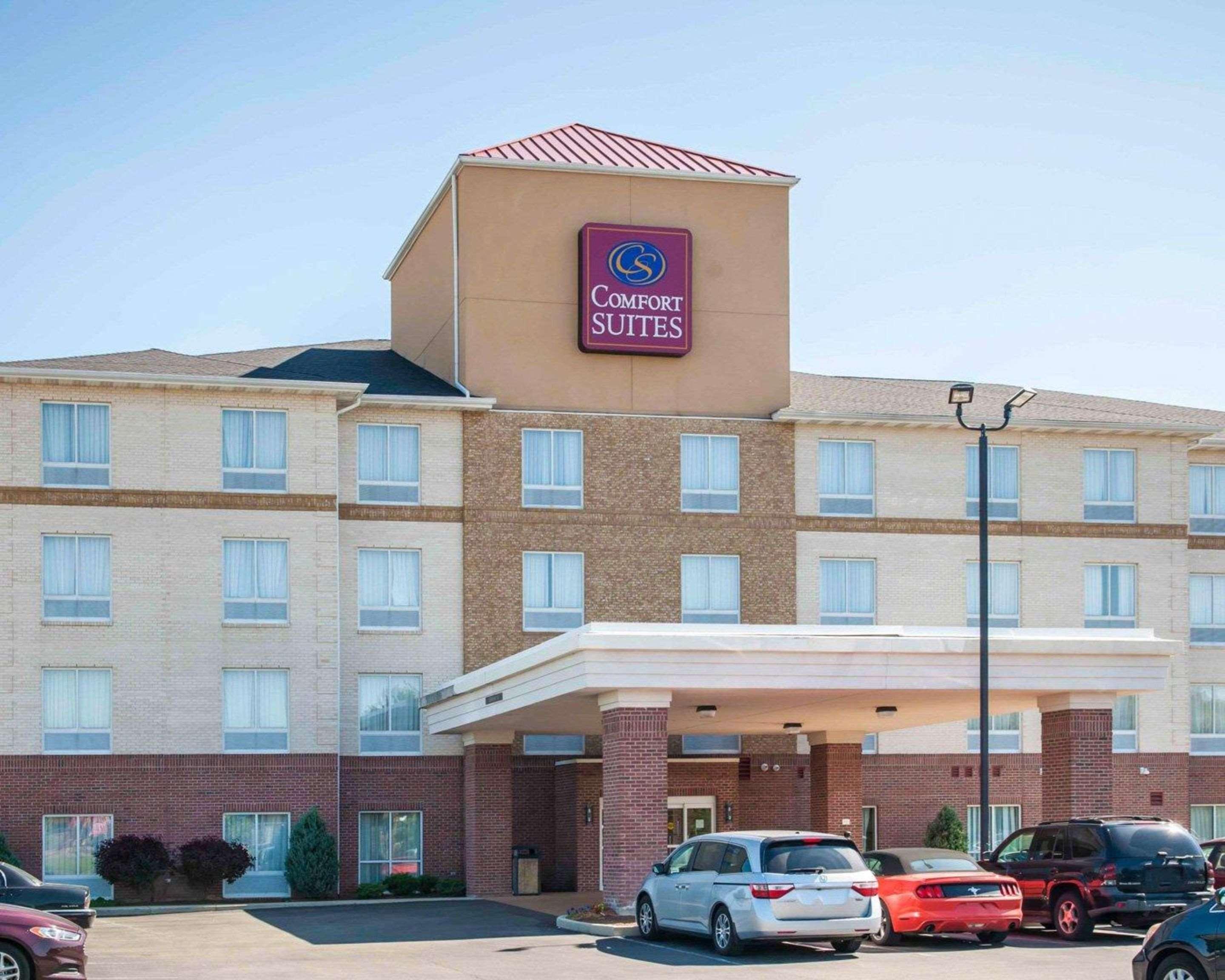 ホテル コンフォート スイーツ サウスポート Southport エクステリア 写真